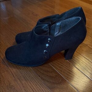 AEROSOLES Black Heeled Boots for Women